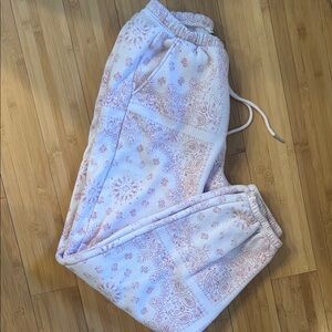 Abercrombie pink patterned joggers